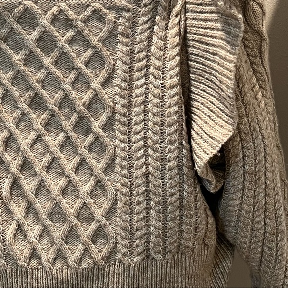 H&M Cream Chunky Knit Sweater - Picture 5 of 7